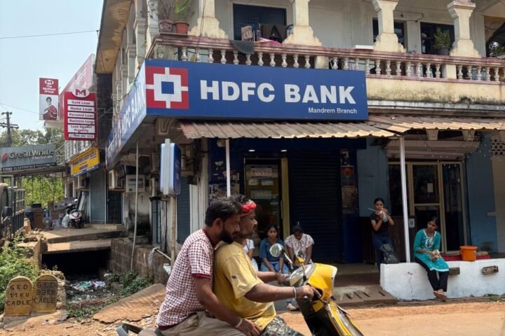 HDFC Bank. Copyright - voiceoflibertynews.com